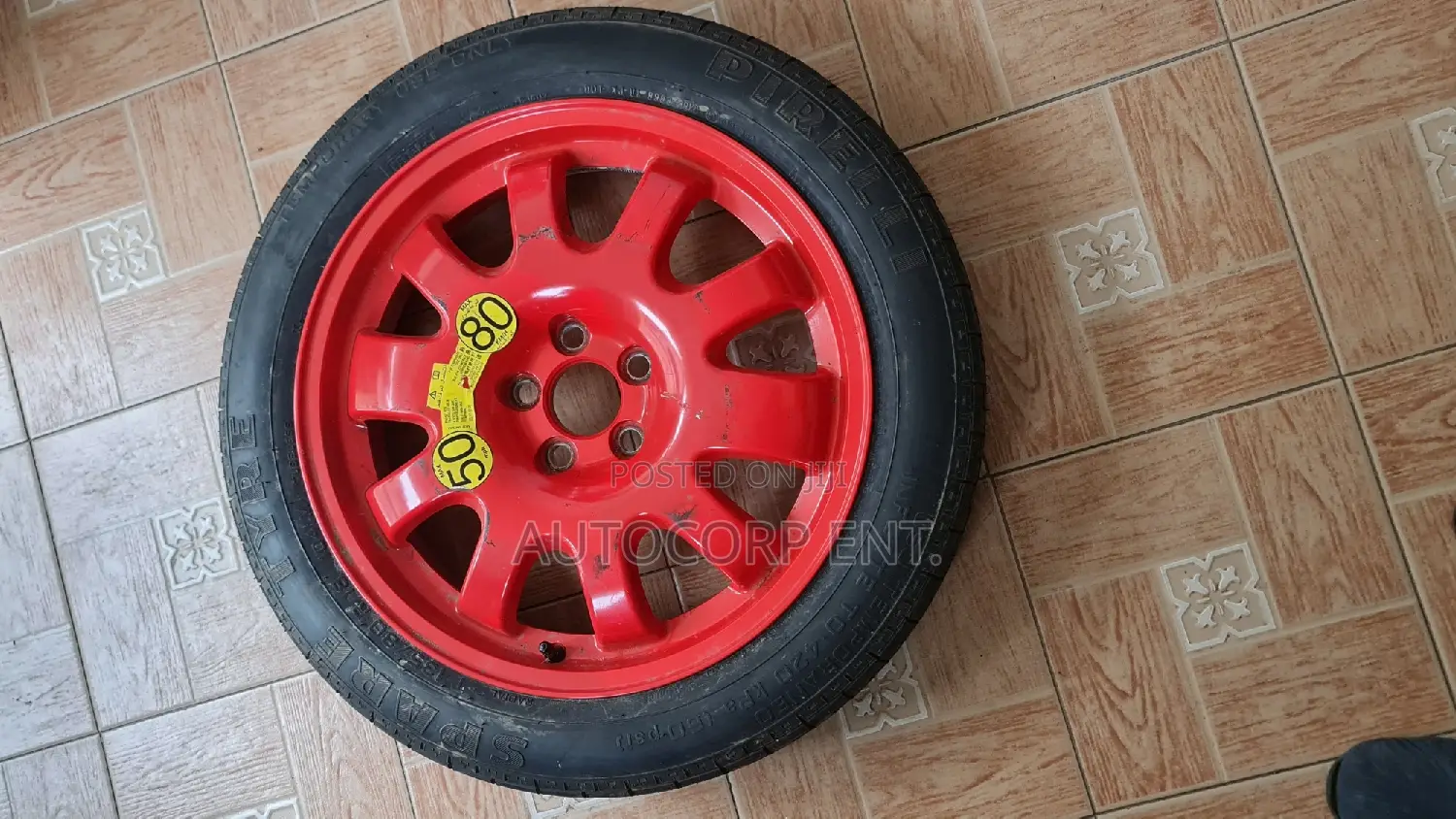 Original Jaguar Spare Tyre R18 / 19