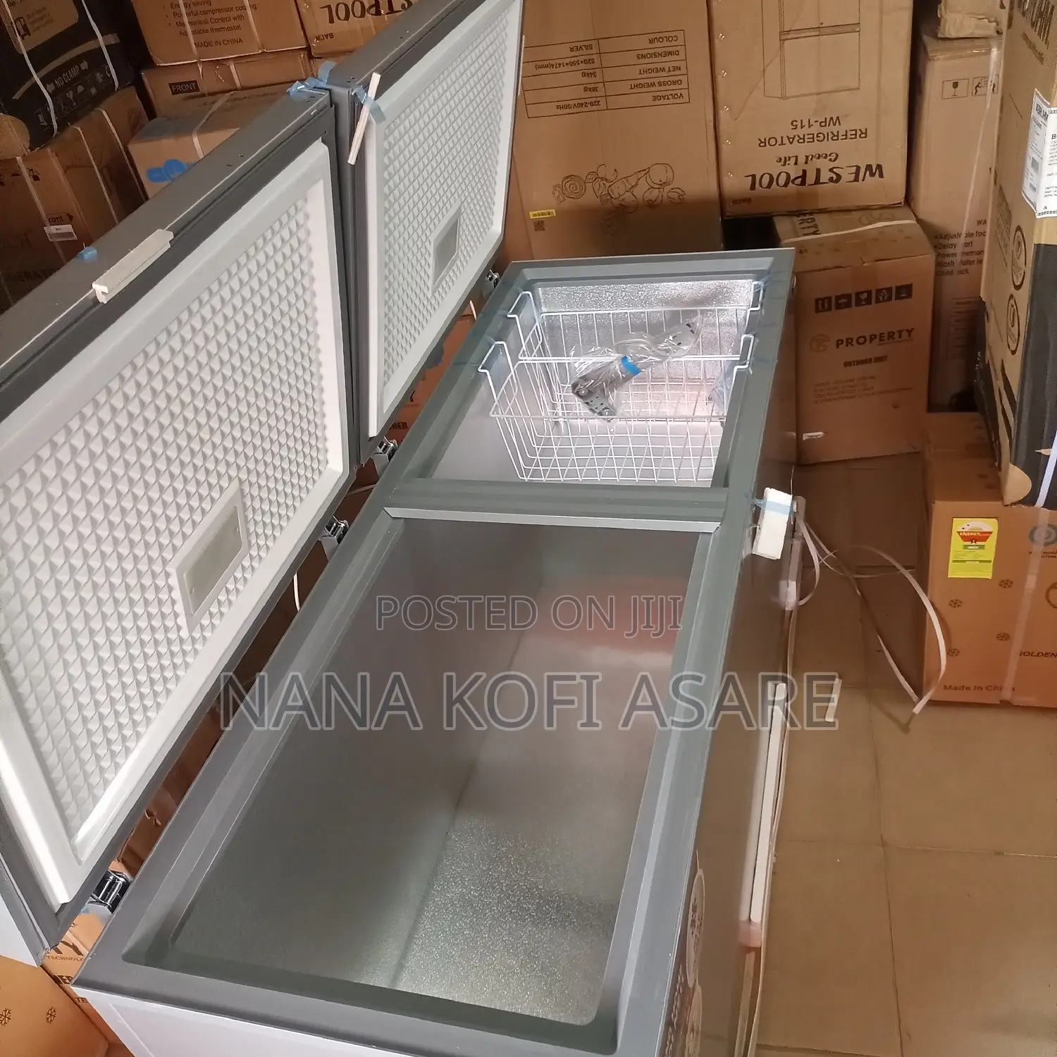 Nasco 710litres Chest Freezer Double Door