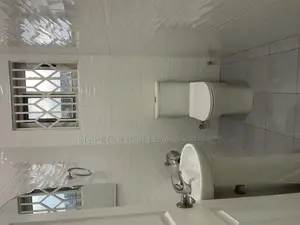 3bdrm House in Community 18, Spintex for rent