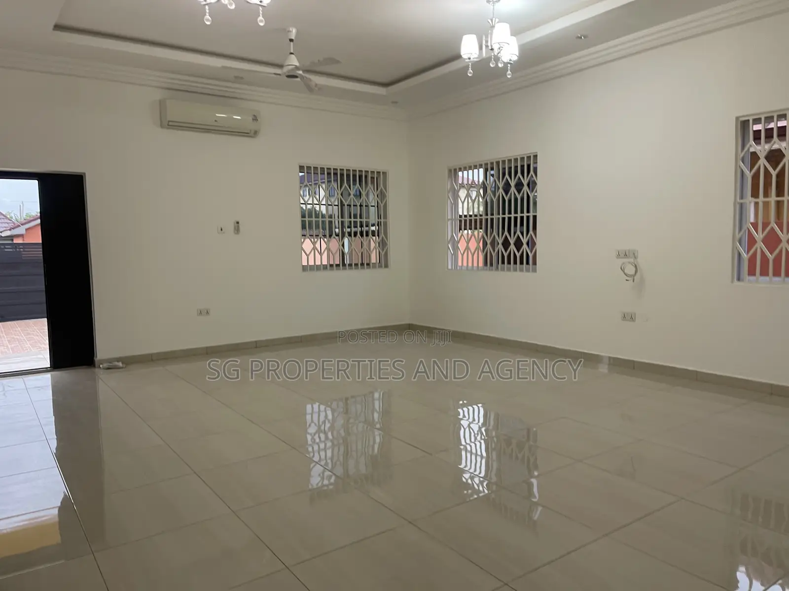 3bdrm House in Community 18, Spintex for rent