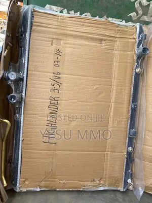 Toyota Highlander 2014 Radiator
