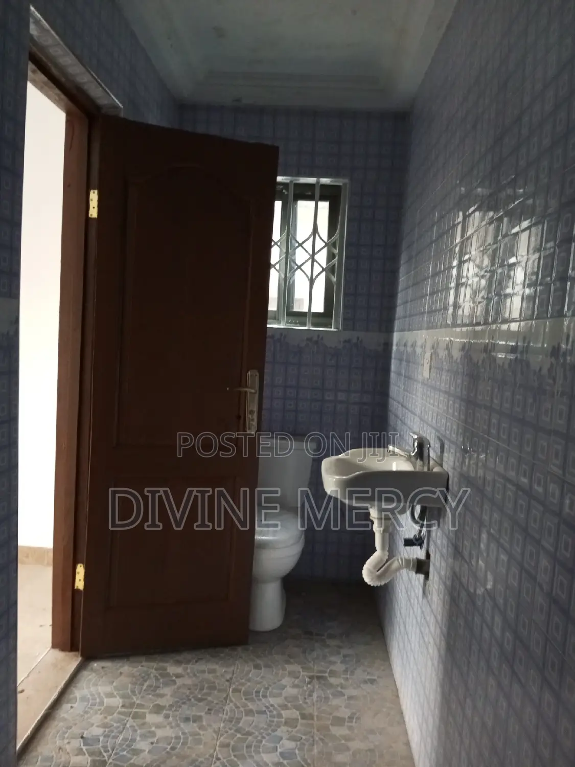 1bdrm Apartment in Kasoa Barrier, Awutu Senya East Municipal for rent