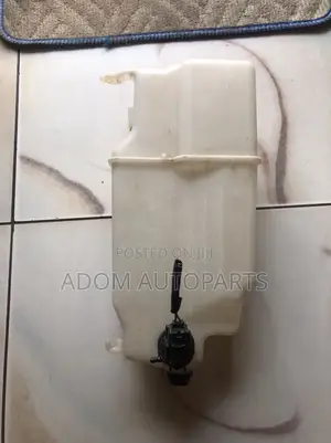 Toyota Tacoma Tundra Reservoir Coolant