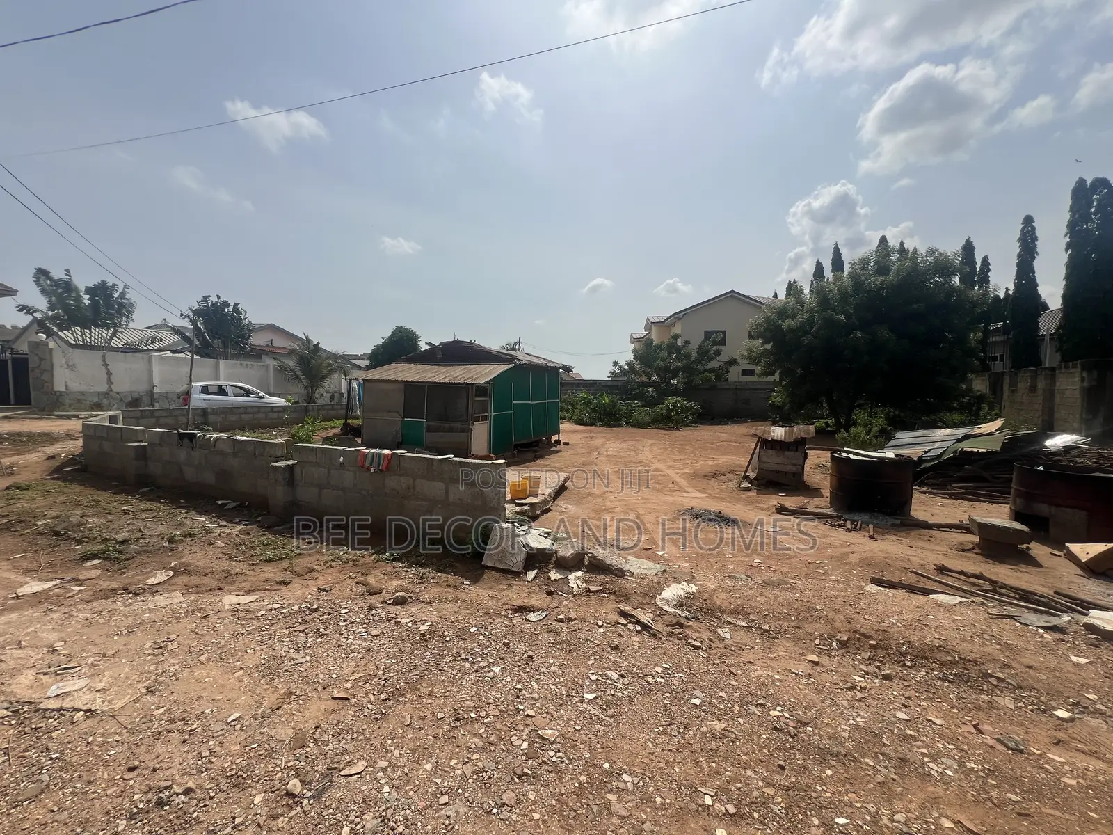 Classic Close to Road Side Land for Sale