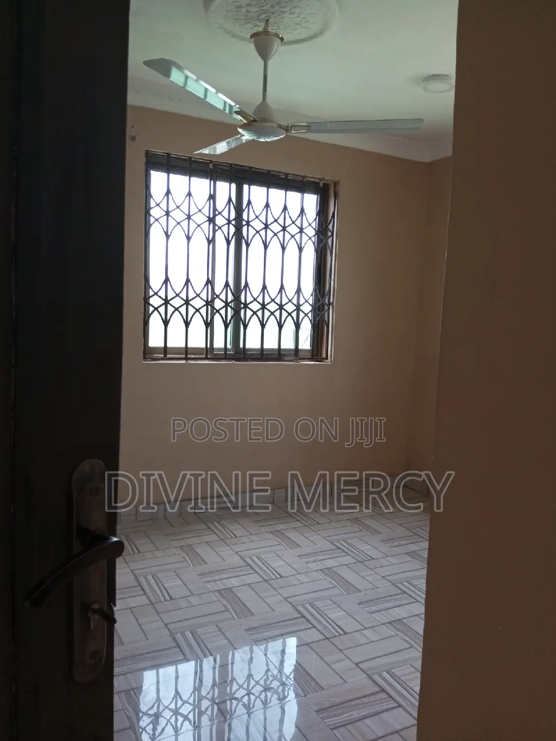 1bdrm Apartment in Kasoa New Market, Awutu Senya East Municipal
