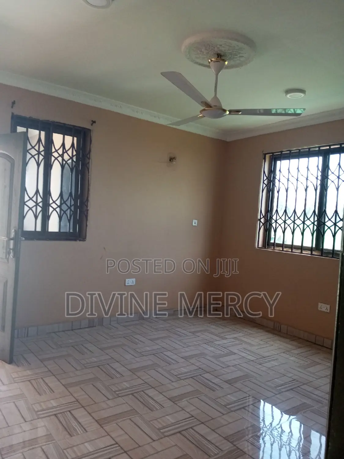 1bdrm Apartment in Kasoa New Market, Awutu Senya East Municipal