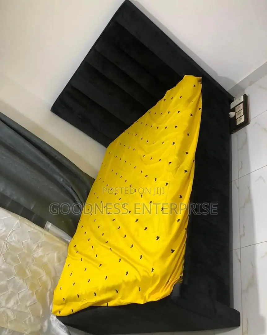 Design Bed Frame With Mattress