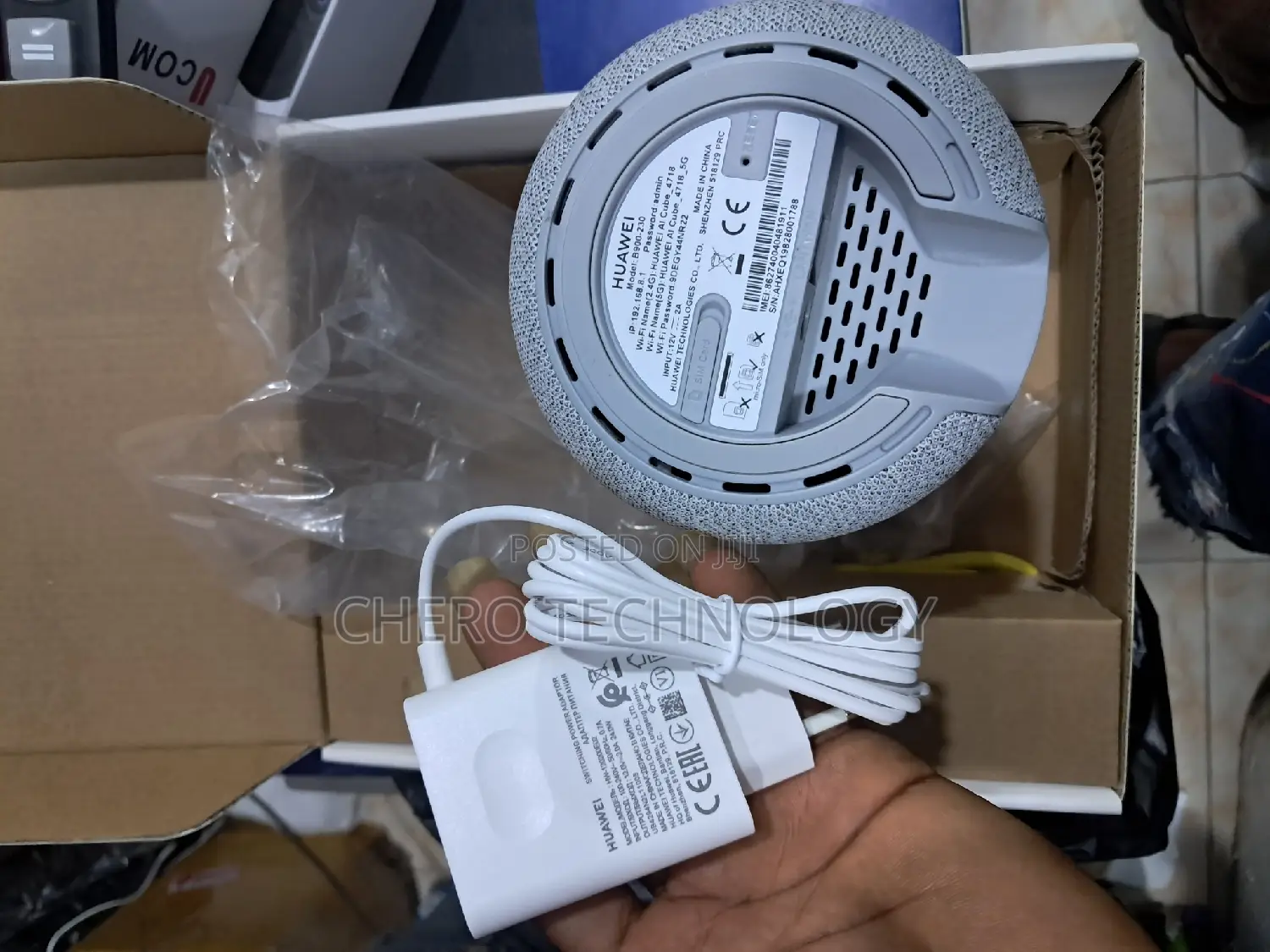 Huawei Ai Cube B900-230 4g/Lte Wifi Router + Speaker + Alexa