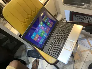New Laptop HP Compaq Presario CQ62 4GB Intel Core 2 Duo HDD+SSD 160GB