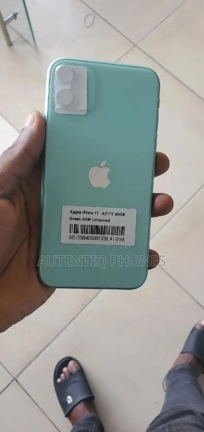 Apple iPhone 11 64 GB Green