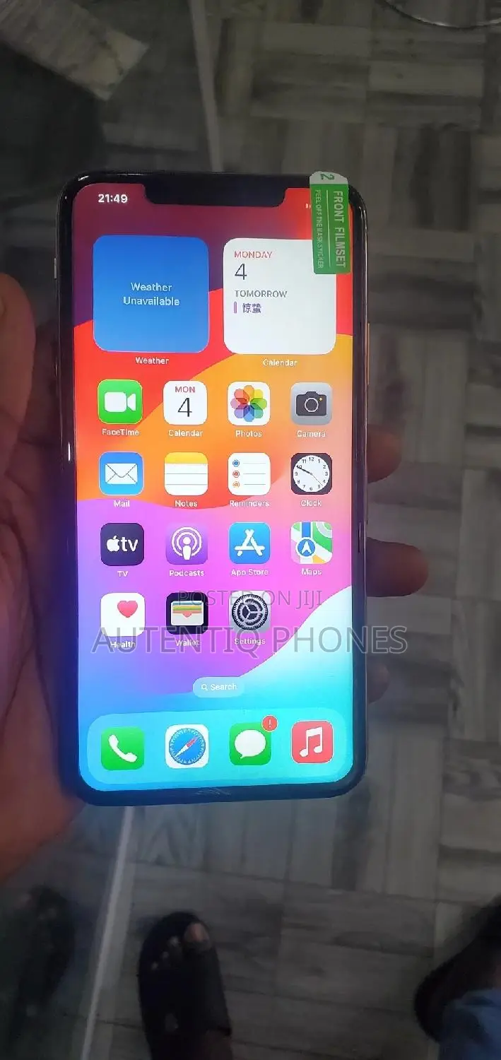 Apple iPhone 11 Pro Max 64 GB Gold