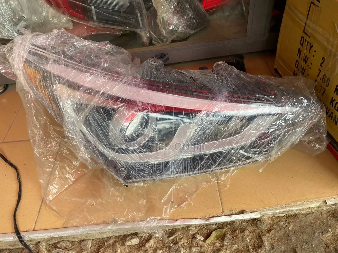 Hyundai Santa Fe 2018 Headlight Brand New