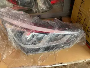 Hyundai Santa Fe 2018 Headlight Brand New