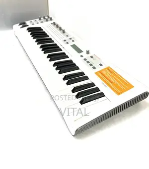 Synthesizer M-Audio Venom