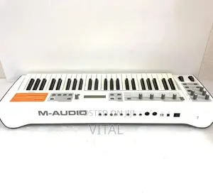 Synthesizer M-Audio Venom