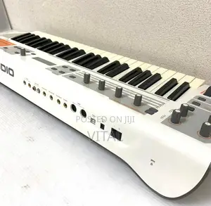 Synthesizer M-Audio Venom