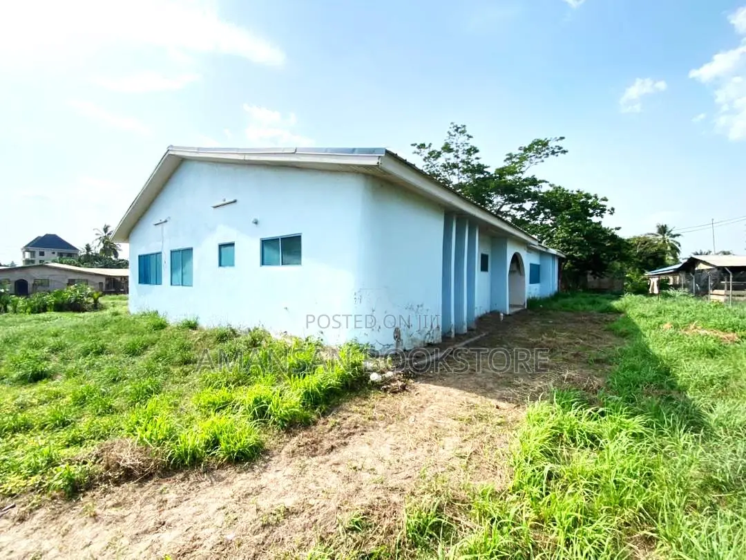 5bdrm House in New-Juaben Municipal for sale