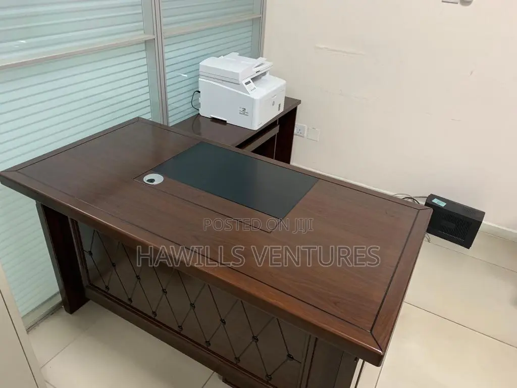 Quality L-Shape Executive