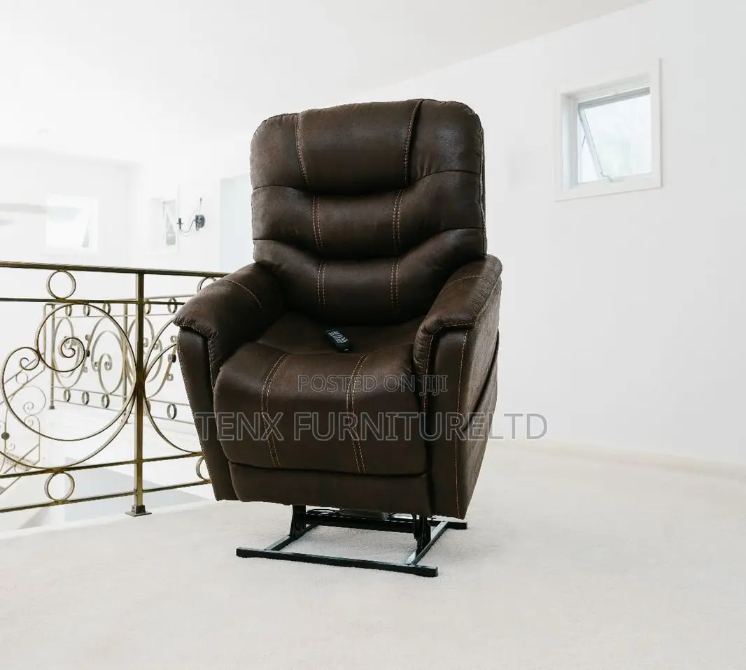 Recliner (Sofa)El-Riser