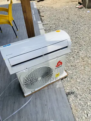 Fast Cooling Chigo 1.5hp Split Type Air Conditioner(R410).