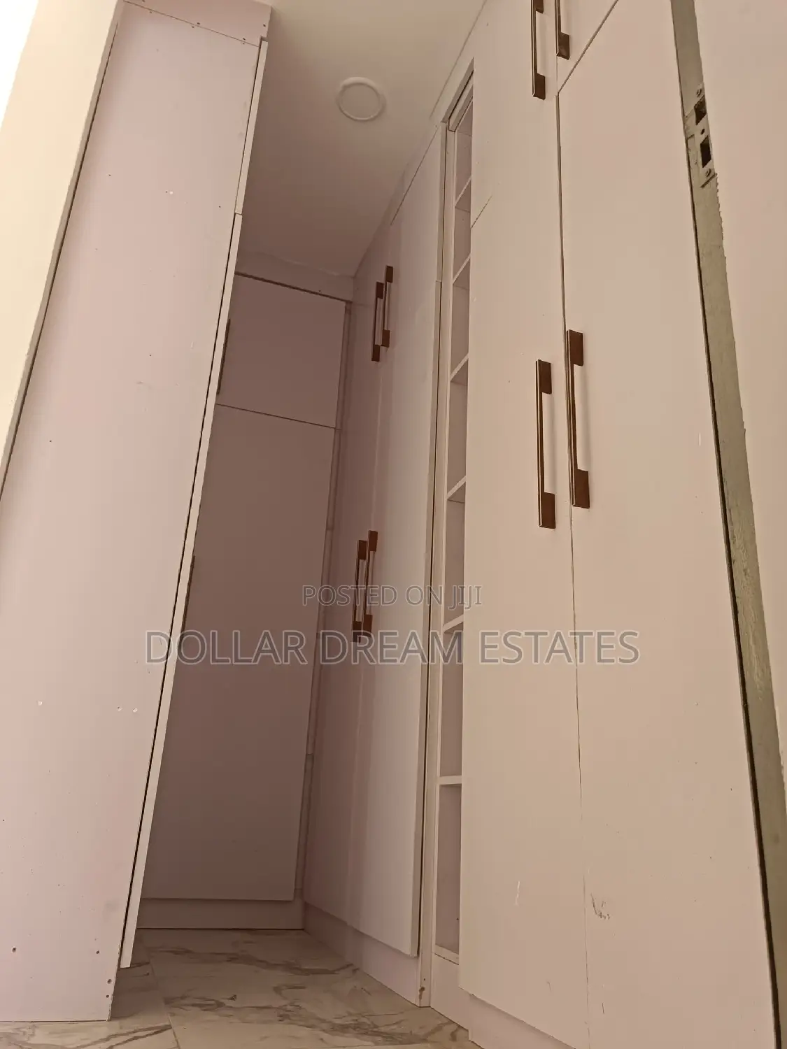 3bdrm House in Adenta for sale