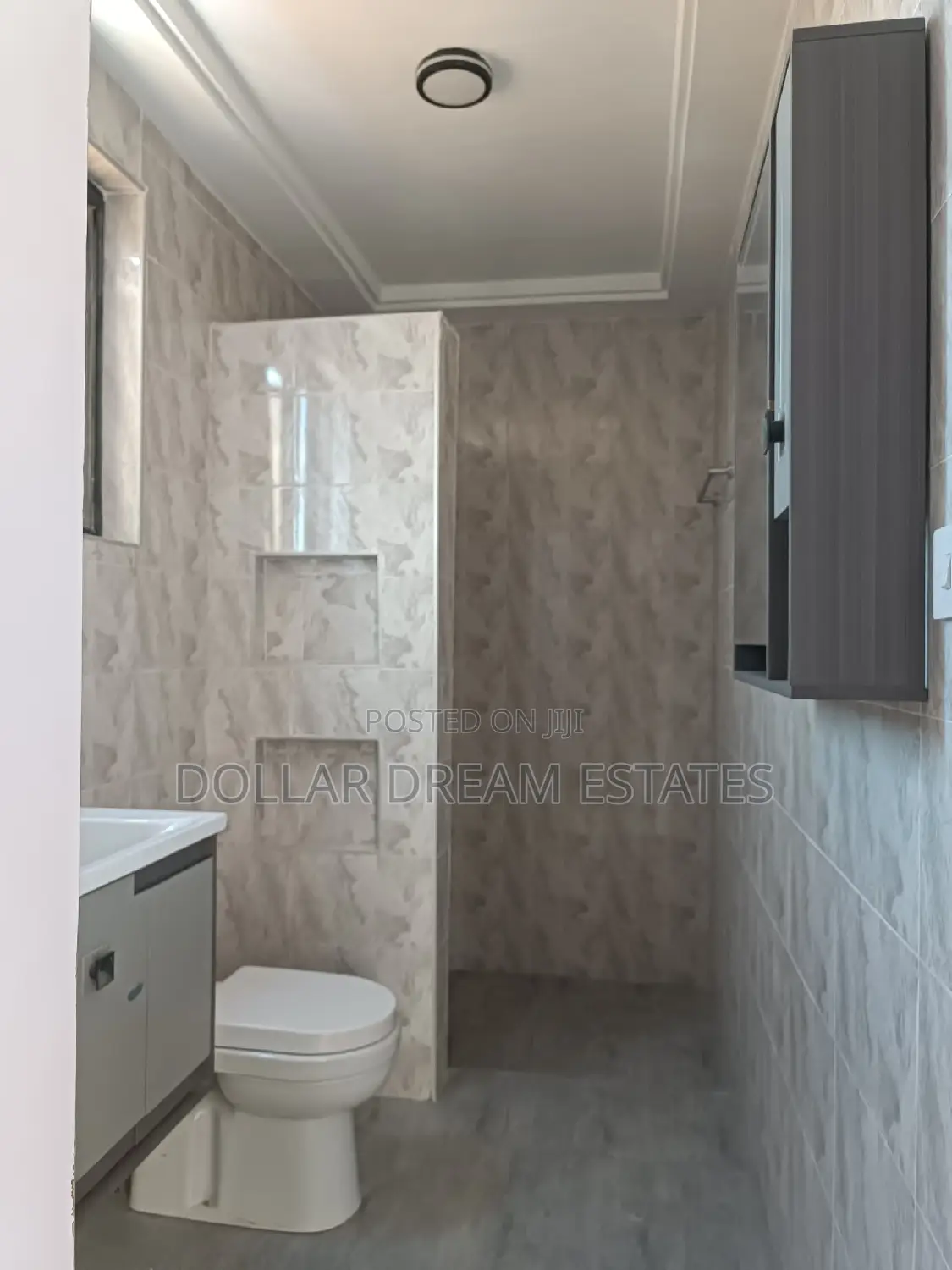 3bdrm House in Adenta for sale