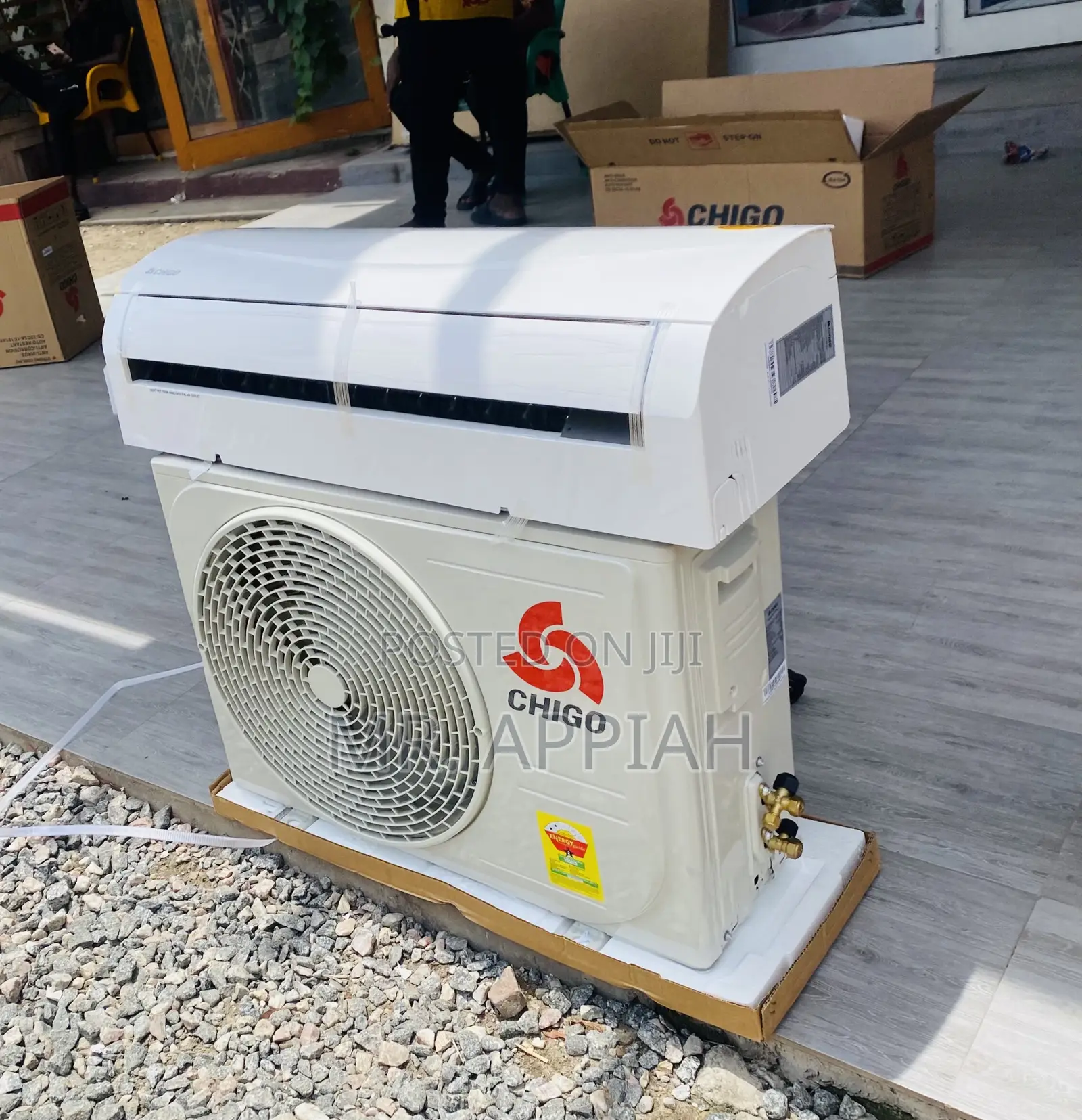 Lovely Design Chigo 1.5hp Split Type Air Conditioner(White)