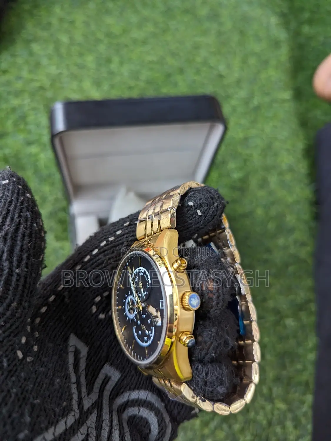 Classy Tommy Hilfiger Chronographic Watch