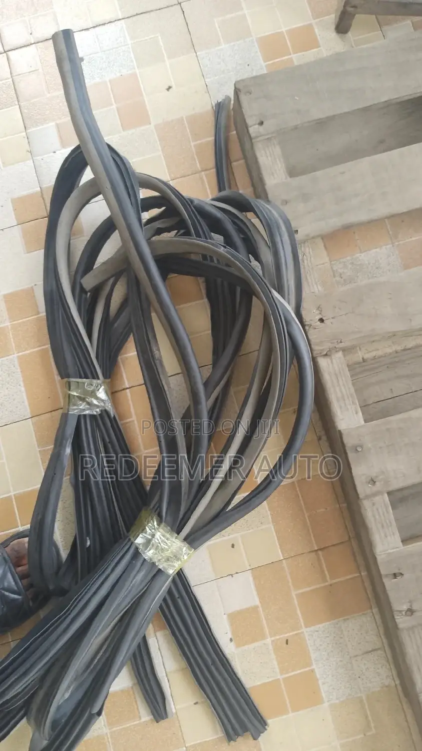 Car Door Strips/Door Rubber, Boot Shocks Bonet Shocks