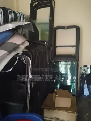 Side Glasses: Sprinter, D4d, Hiace, Stanbic, H100, H200, H1.