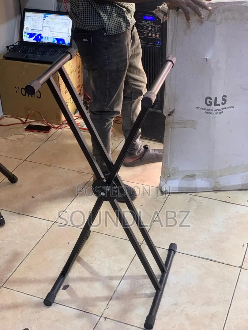 Single Keyboard Stand