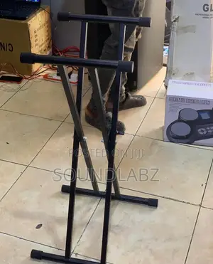 Single Keyboard Stand