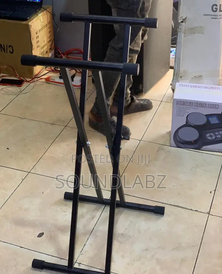 Single Keyboard Stand