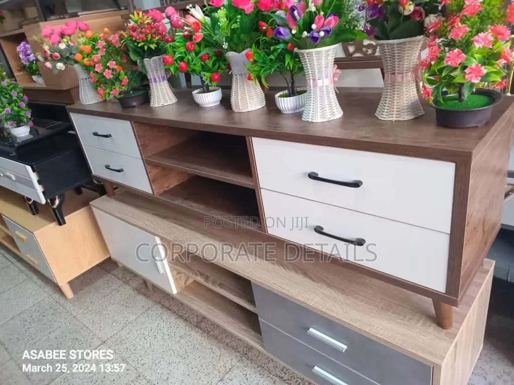 Tv Stand (Drawers)