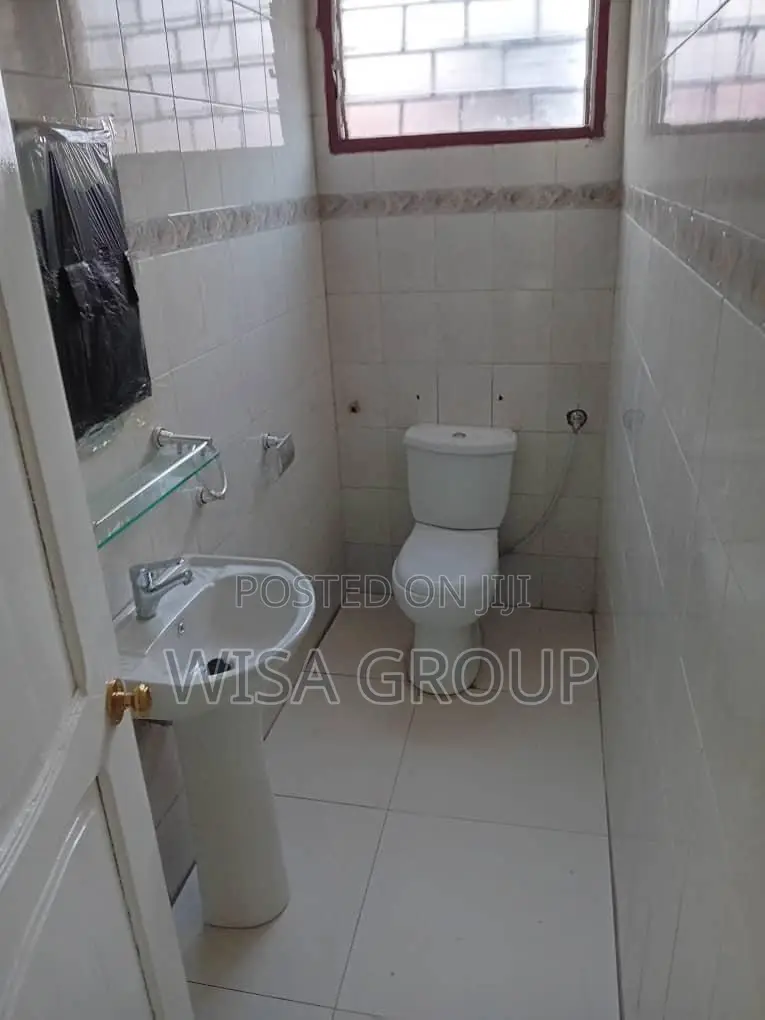 5bdrm House in Wisa Groups, Accra Metropolitan for rent