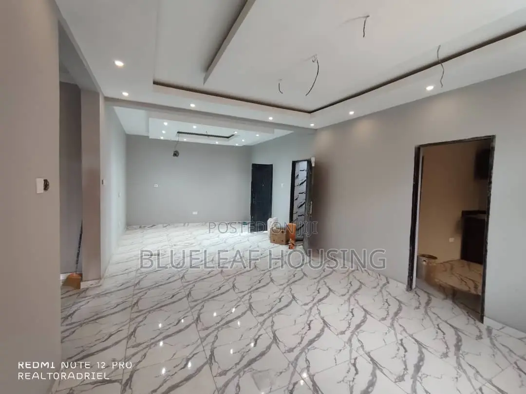 2bdrm Apartment in Ashaley Botwe for rent