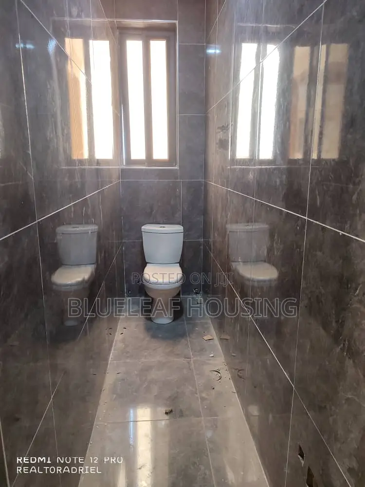 2bdrm Apartment in Ashaley Botwe for rent
