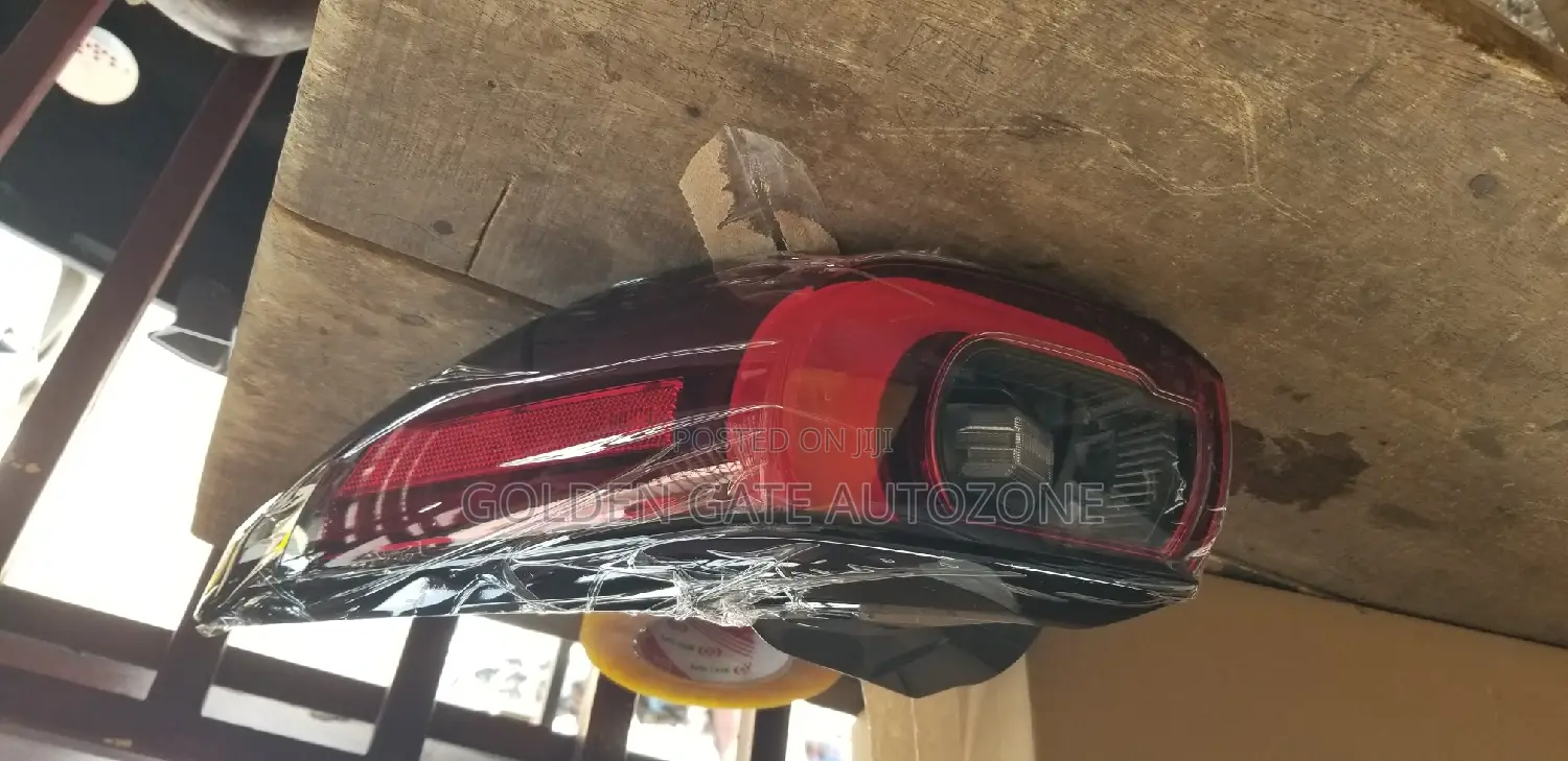 Mazda Cx5 2023 Taillight Right