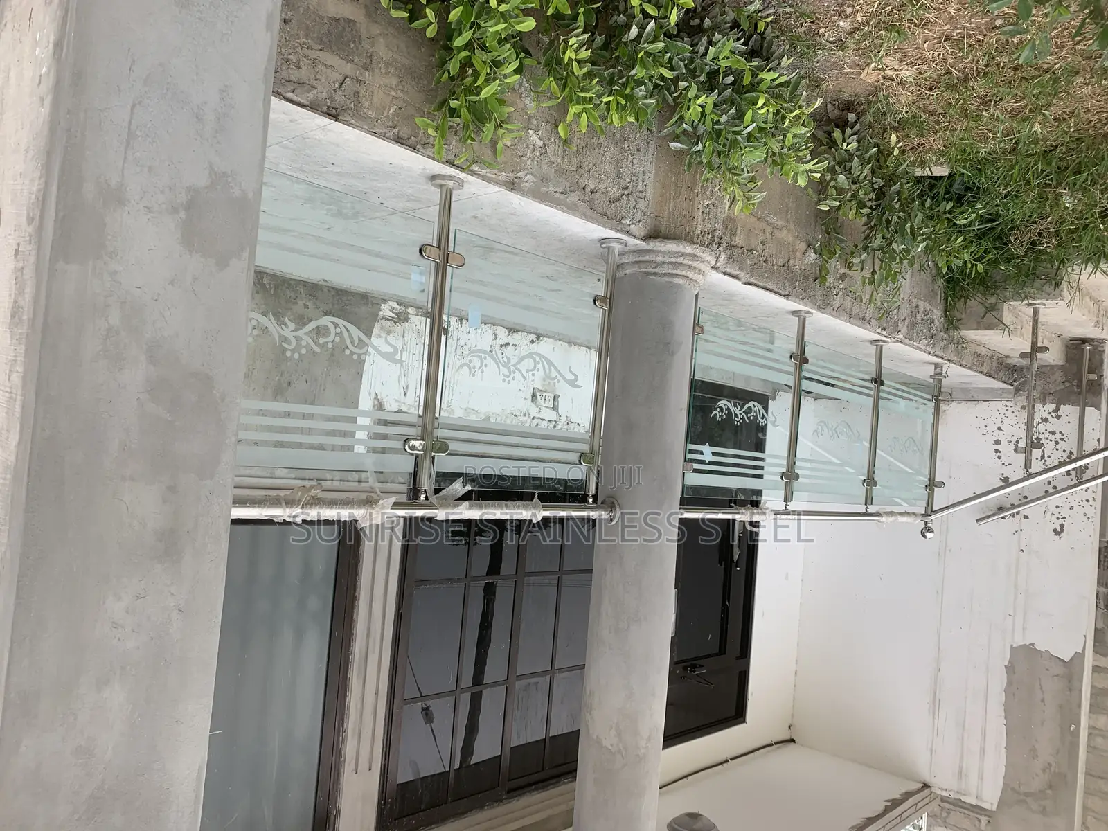 Stainless Flowers Design Installation