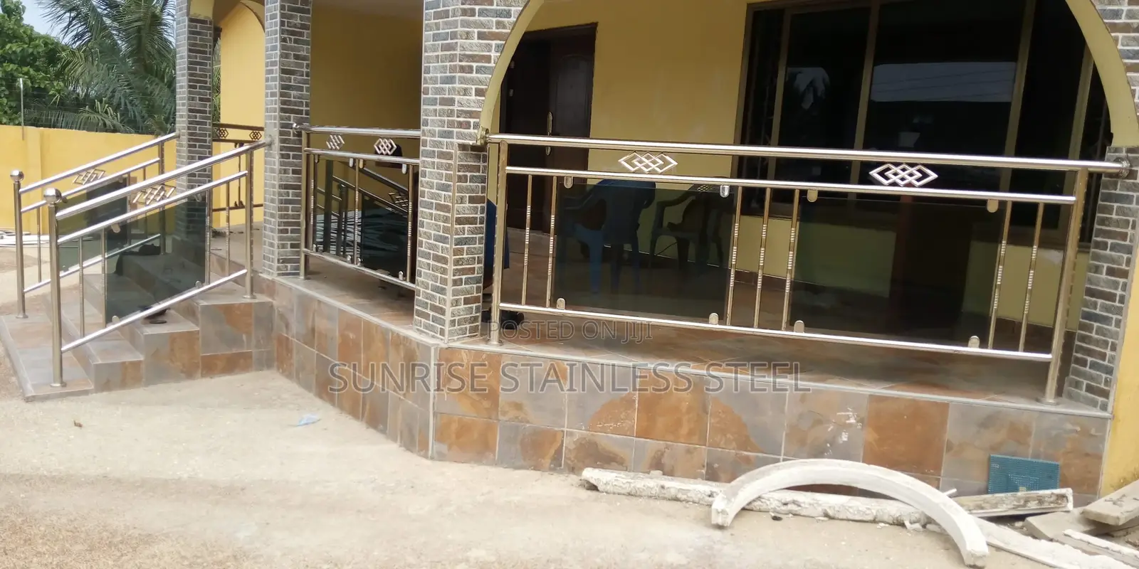 Stainless Flowers Design Installation