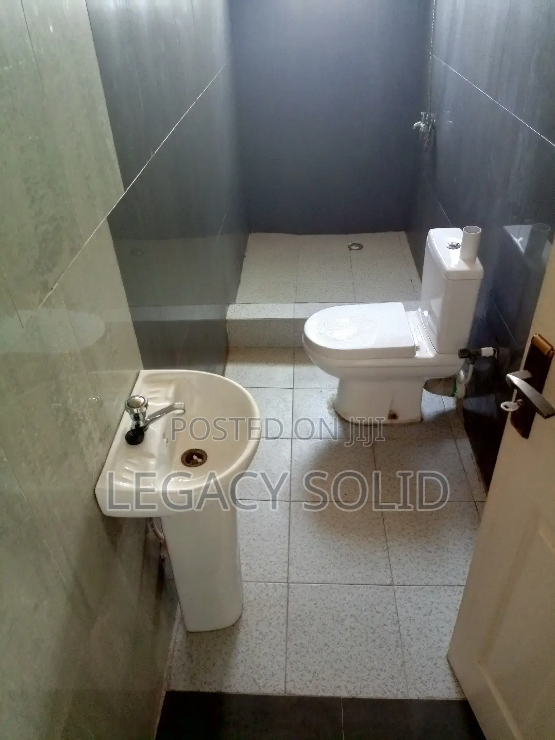 2bdrm Apartment in Legalegacy Solid, Teshie for rent