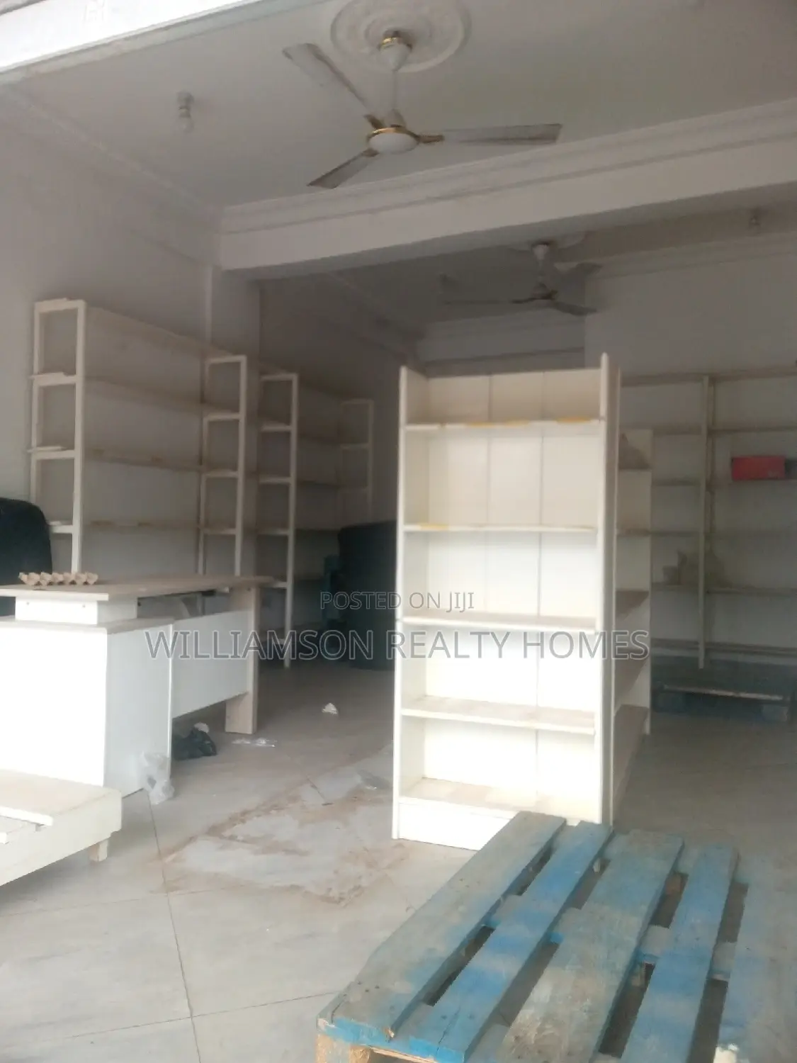 Exclusive Road Side Shop/Store/Office Space 4rent,Spintex