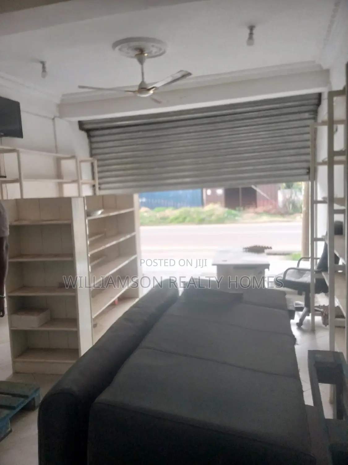 Exclusive Road Side Shop/Store/Office Space 4rent,Spintex