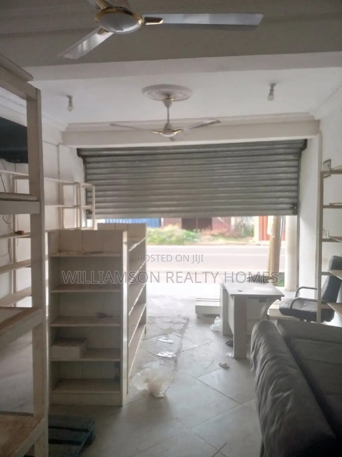 Exclusive Road Side Shop/Store/Office Space 4rent,Spintex