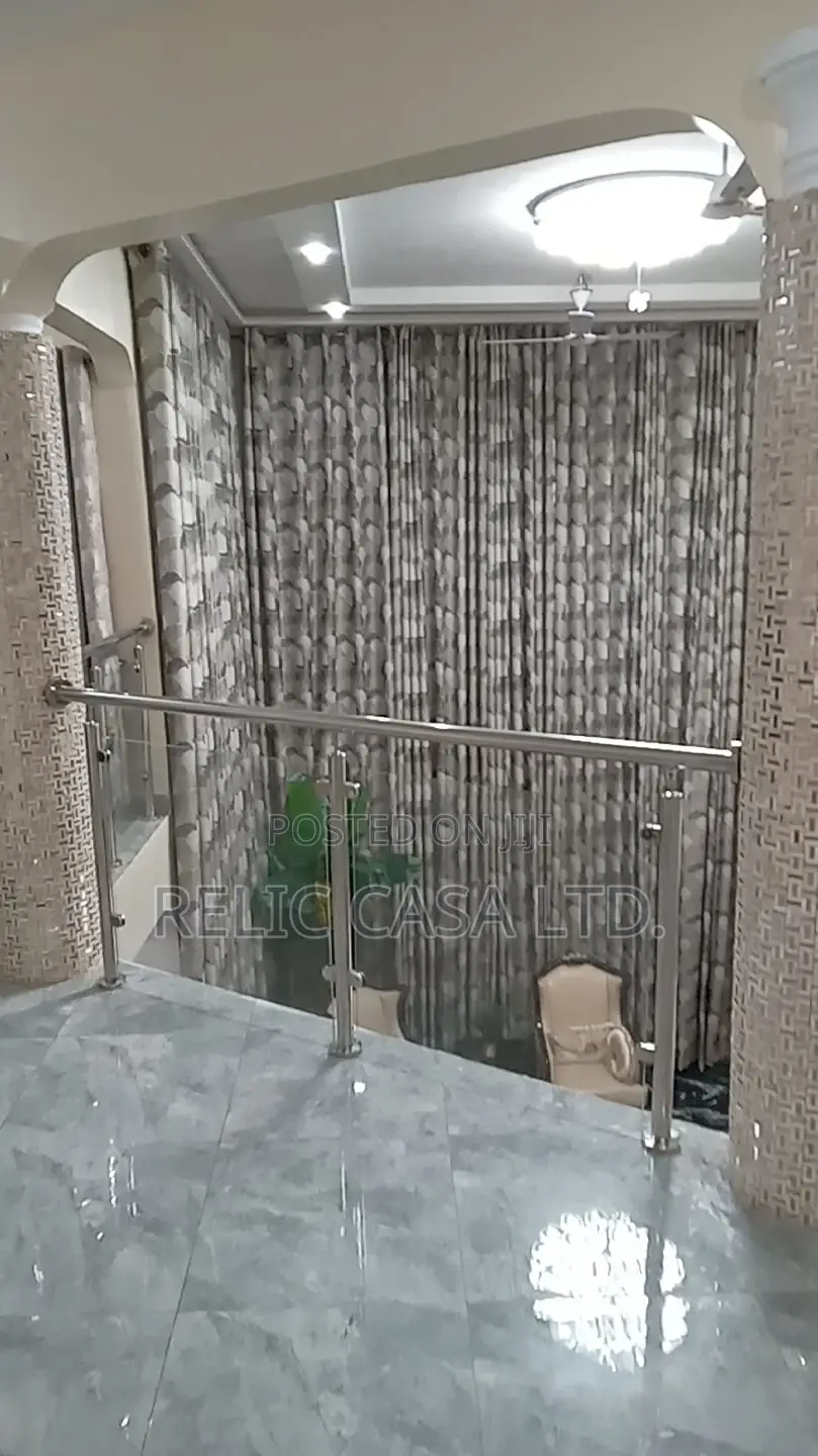 7 Bedroom House for Sale Near West Hills Mall