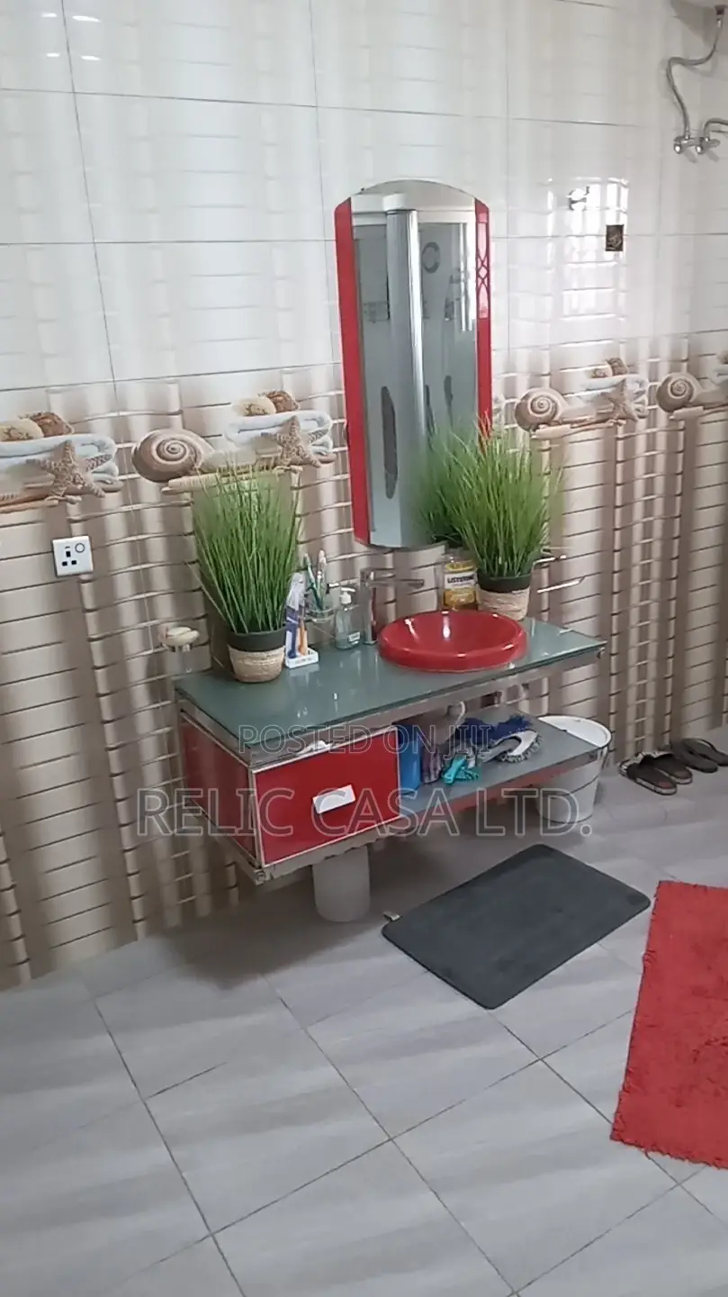 7 Bedroom House for Sale Near West Hills Mall