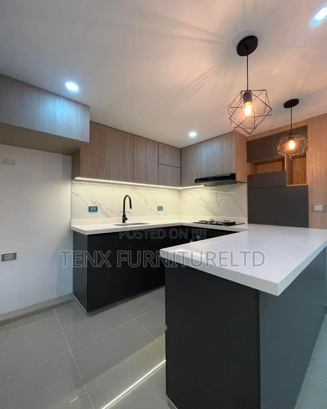 Kitchen Cabinet (Island-Inn)