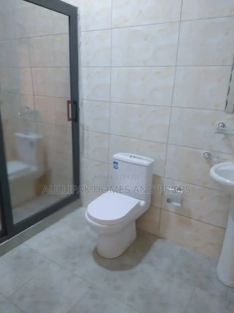 Furnished 4bdrm Penthouse in Lakeside, Accra Metropolitan for rent