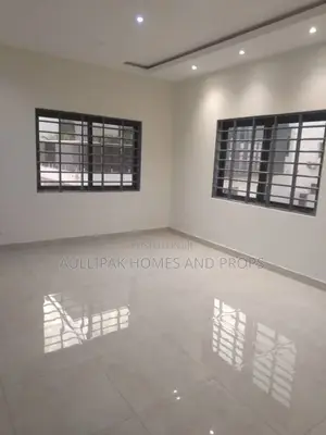 Furnished 4bdrm Penthouse in Lakeside, Accra Metropolitan for rent
