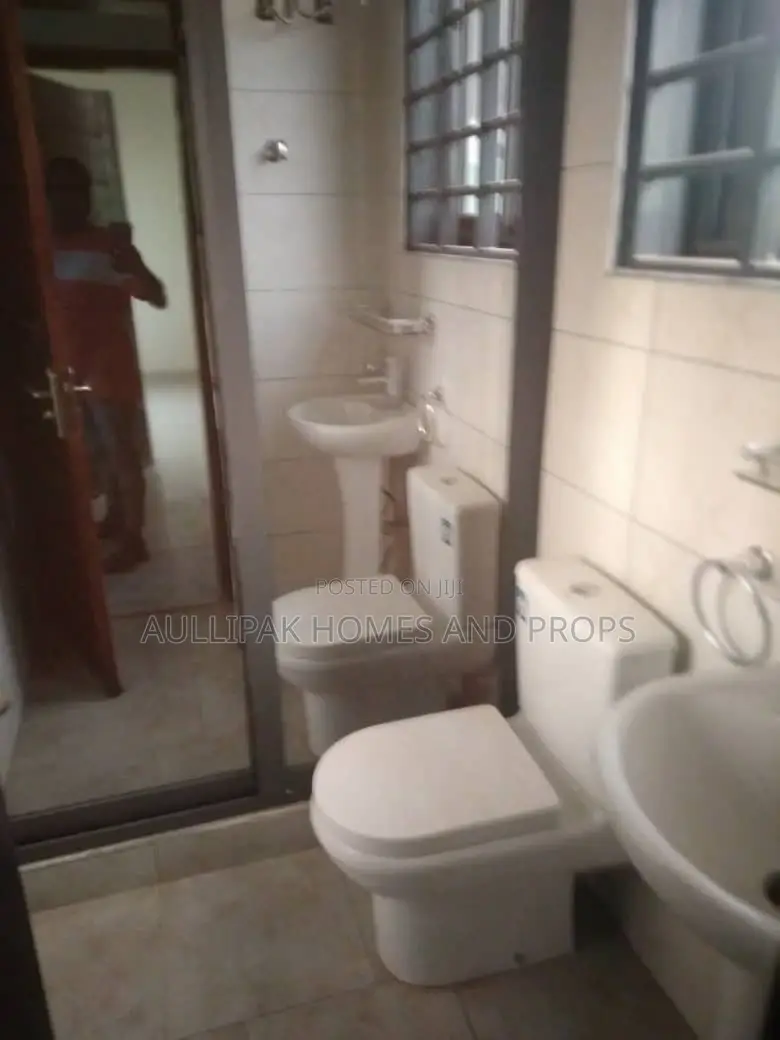 Furnished 4bdrm Penthouse in Lakeside, Accra Metropolitan for rent